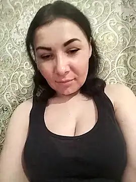 Snapshot of Mia24Blove chatting on 03-30-26, 10:38 Mia24Blove online show from 03-30-26, 10:38