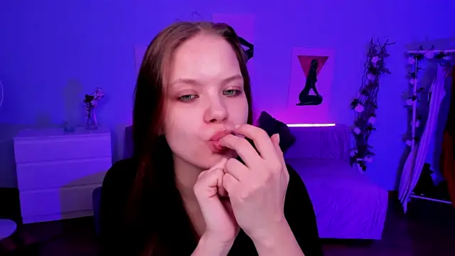 BetsyKiss online show from 04-15-26, 05:09