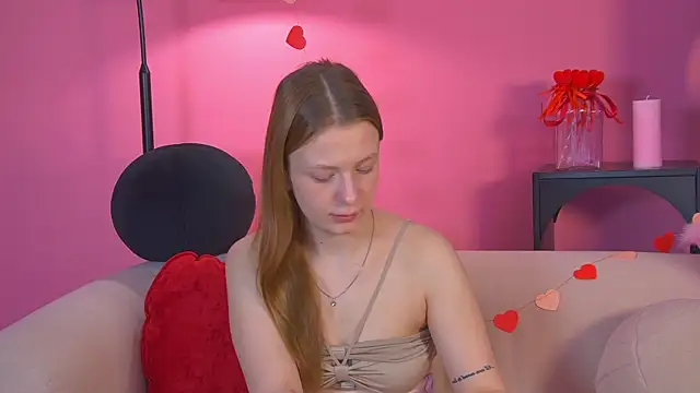 BeatriceBinoche online show from 02-13-26, 06:31