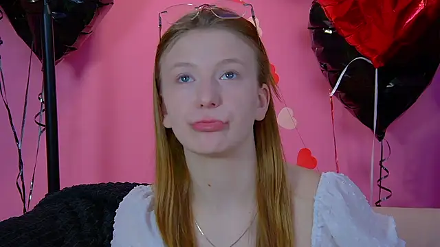 BeatriceBinoche online show from 02-20-26, 06:48