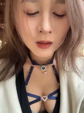 yuki june online show from 01-16-26, 08:29