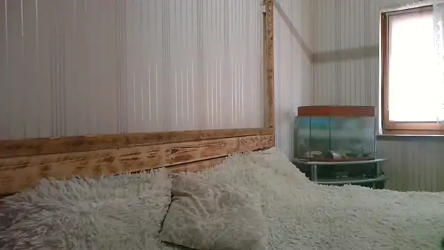 EthelsLover online show from 11-18-25, 08:52