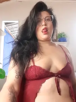 Snapshot of Andrea_secret_ chatting on 04-26-26, 02:26 Andrea secret online show from 04-26-26, 02:26