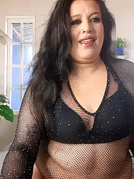 Snapshot of Andrea_secret_ chatting on 04-27-26, 02:15 Andrea secret online show from 04-27-26, 02:15