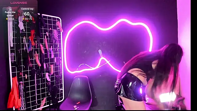 Mistress Megan BDSM online show from 01-10-26, 04:09