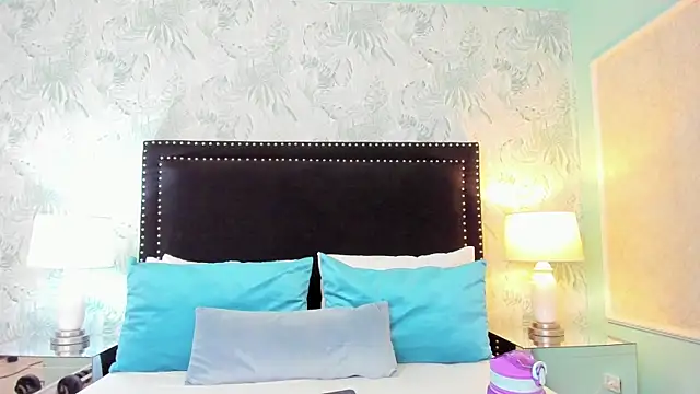 Snapshot of SamyySwet chatting on 02-23-26, 01:03 SamyySwet online show from 02-23-26, 01:03