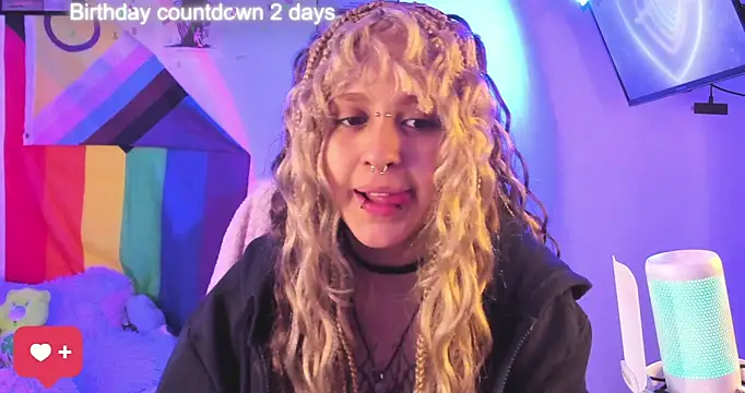 NekoWaifu online show from 11-19-25, 01:33