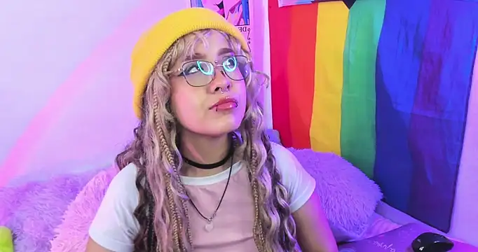 NekoWaifu online show from 11-27-25, 01:24