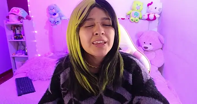 NekoWaifu online show from 02-24-26, 01:42