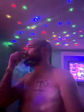 versatilevortex online show from 10-30-25, 02:57