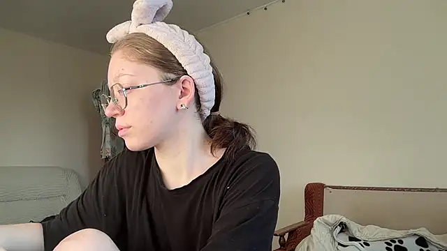 MargarettNewbie online show from 09-26-25, 04:16