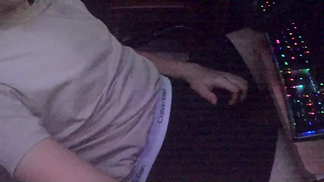 xderox318 online show from 11-15-25, 10:59