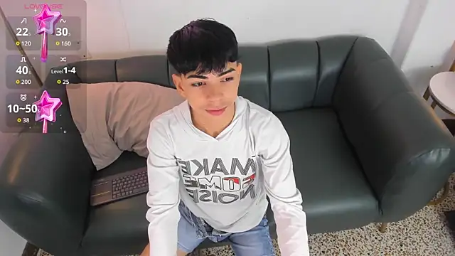 Peter chase online show from 11-18-25, 06:23