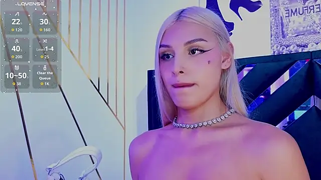 Angel-dragun online show from 04-17-26, 03:31