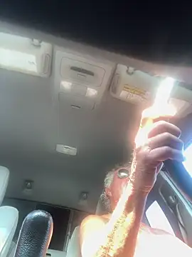 Nataku10 online show from 12-17-25, 08:26