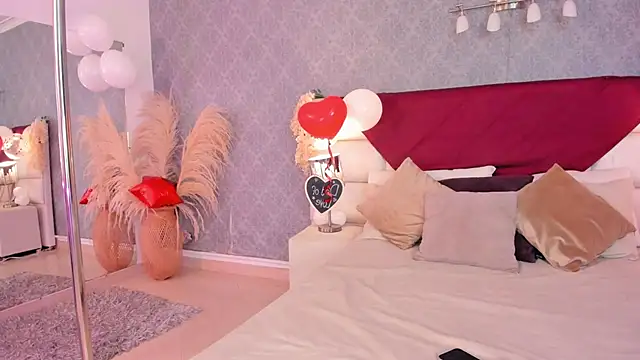 Celeste Amber online show from 02-15-26, 07:43