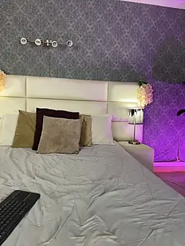 Snapshot of Celeste_Amber chatting on 06-15-26, 08:55 Celeste Amber online show from 06-15-26, 08:55