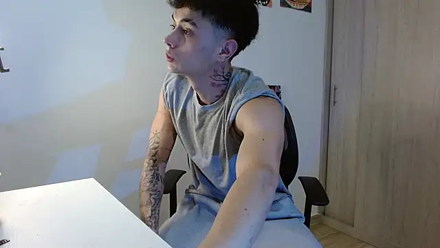 Snapshot of jaico_santos chatting on 07-18-26, 11:30 jaico santos online show from 07-18-26, 11:30