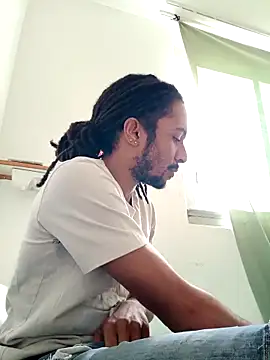 Mikaaa97 online show from 10-26-25, 11:49