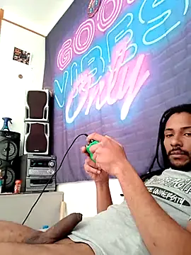 Mikaaa97 online show from 04-10-26, 10:31