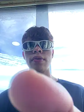 Zacktorres  online show from 12-01-25, 06:02