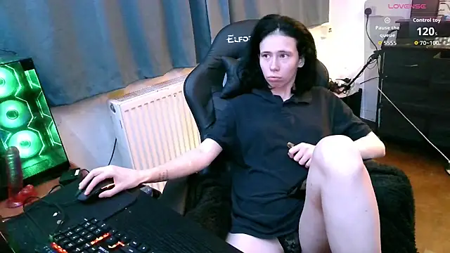 Snapshot of jchouse06 chatting on 09-21-25, 08:10 jchouse06 online show from 09-21-25, 08:10