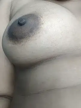 Snapshot of telugu_honey1 chatting on 02-19-26, 05:20 telugu honey1 online show from 02-19-26, 05:20