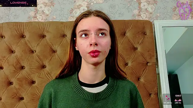 CoraVex online show from 11-20-25, 03:39