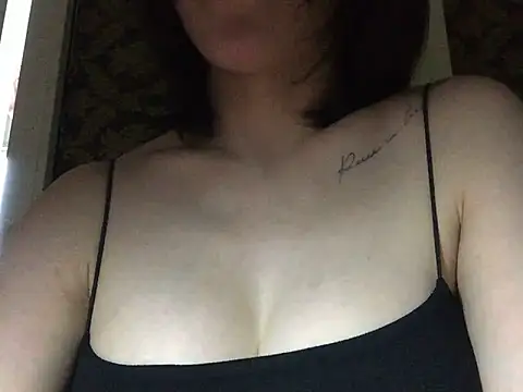 Snapshot of Minyang69 chatting on 10-09-25, 08:01 Minyang69 online show from 10-09-25, 08:01