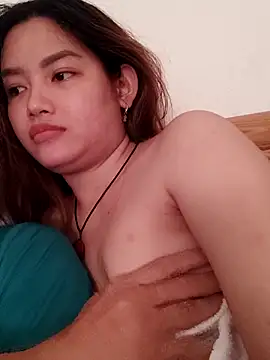 MaiHoang2k online show from 11-21-25, 05:39