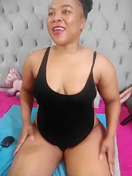 massive booty25 online show from 11-25-25, 04:18