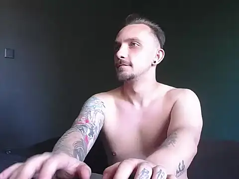 guesswhatbitch online show from 09-24-25, 11:46