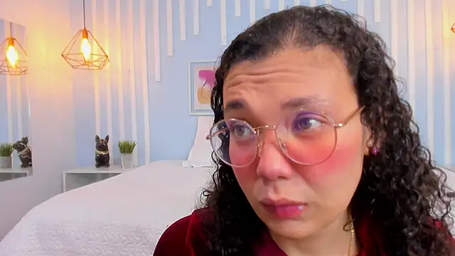 SweetStarr  online show from 10-05-25, 01:53