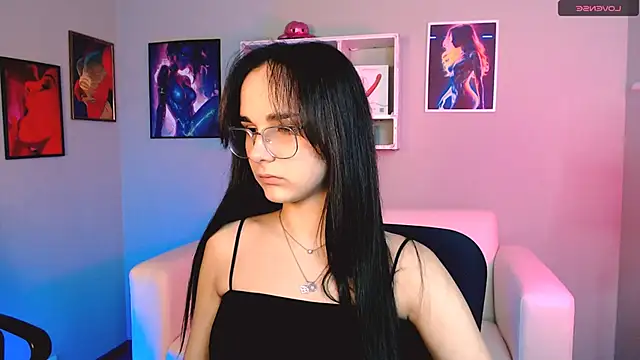 ariana ross7 online show from 11-28-25, 10:29