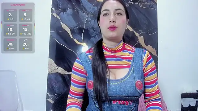 Snapshot of brittanyy20 chatting on 06-19-26, 10:19 brittanyy20 online show from 06-19-26, 10:19
