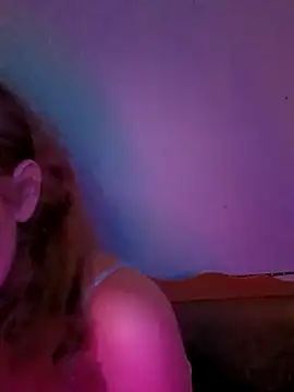 Snapshot of Lana_a chatting on 09-27-25, 06:57 Lana a online show from 09-27-25, 06:57