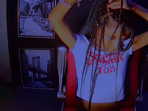 Snapshot of Indianteazerxxxx chatting on 09-18-25, 05:26 Indianteazerxxxx online show from 09-18-25, 05:26