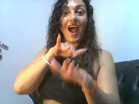 Snapshot of dulcefanny chatting on 04-21-26, 02:04 dulcefanny online show from 04-21-26, 02:04