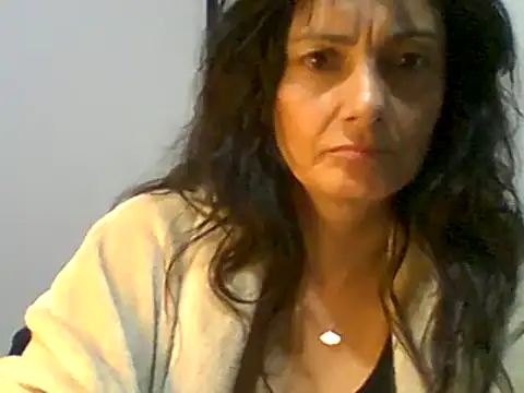 Snapshot of dulcefanny chatting on 05-30-26, 03:47 dulcefanny online show from 05-30-26, 03:47