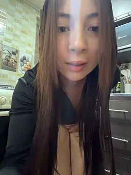 Karlee Grey1 online show from 04-05-26, 10:29