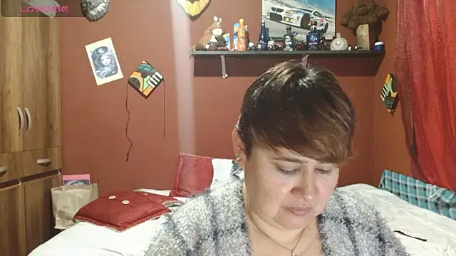 Sasharosee2 online show from 10-18-25, 12:50