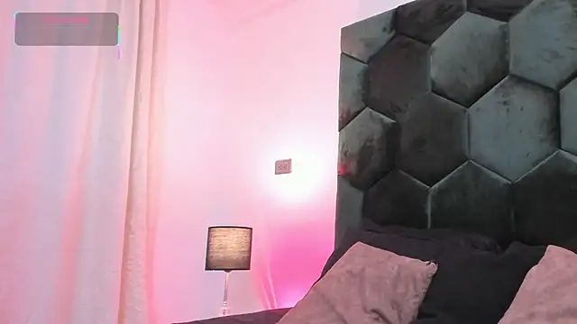 Snapshot of AllexJacob chatting on 06-10-26, 12:04 AllexJacob online show from 06-10-26, 12:04