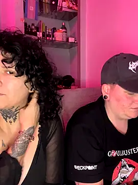 Snapshot of captaine_pioupiou chatting on 11-09-25, 09:02 captaine pioupiou online show from 11-09-25, 09:02