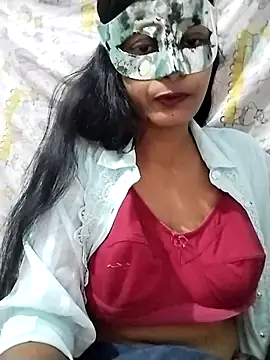 Snapshot of ms-naina chatting on 10-13-25, 06:41 ms-naina online show from 10-13-25, 06:41