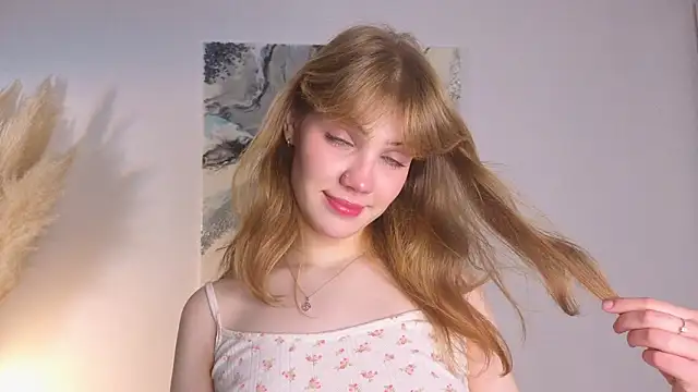 Snapshot of pienaple chatting on 10-20-25, 04:02 pienaple online show from 10-20-25, 04:02