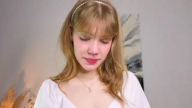 pienaple online show from 11-02-25, 04:04