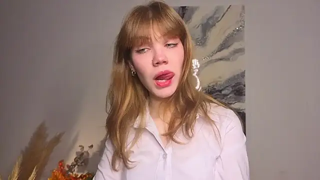 pienaple online show from 11-09-25, 04:11