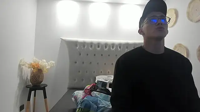 SalvadorFit online show from 02-01-26, 08:29