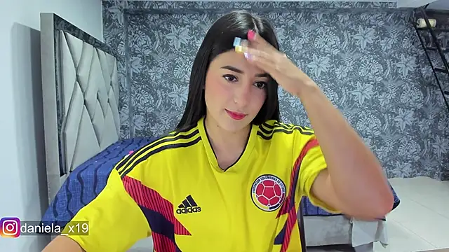 Daniela x19 online show from 03-27-26, 12:49