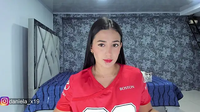 Daniela x19 online show from 04-11-26, 01:10